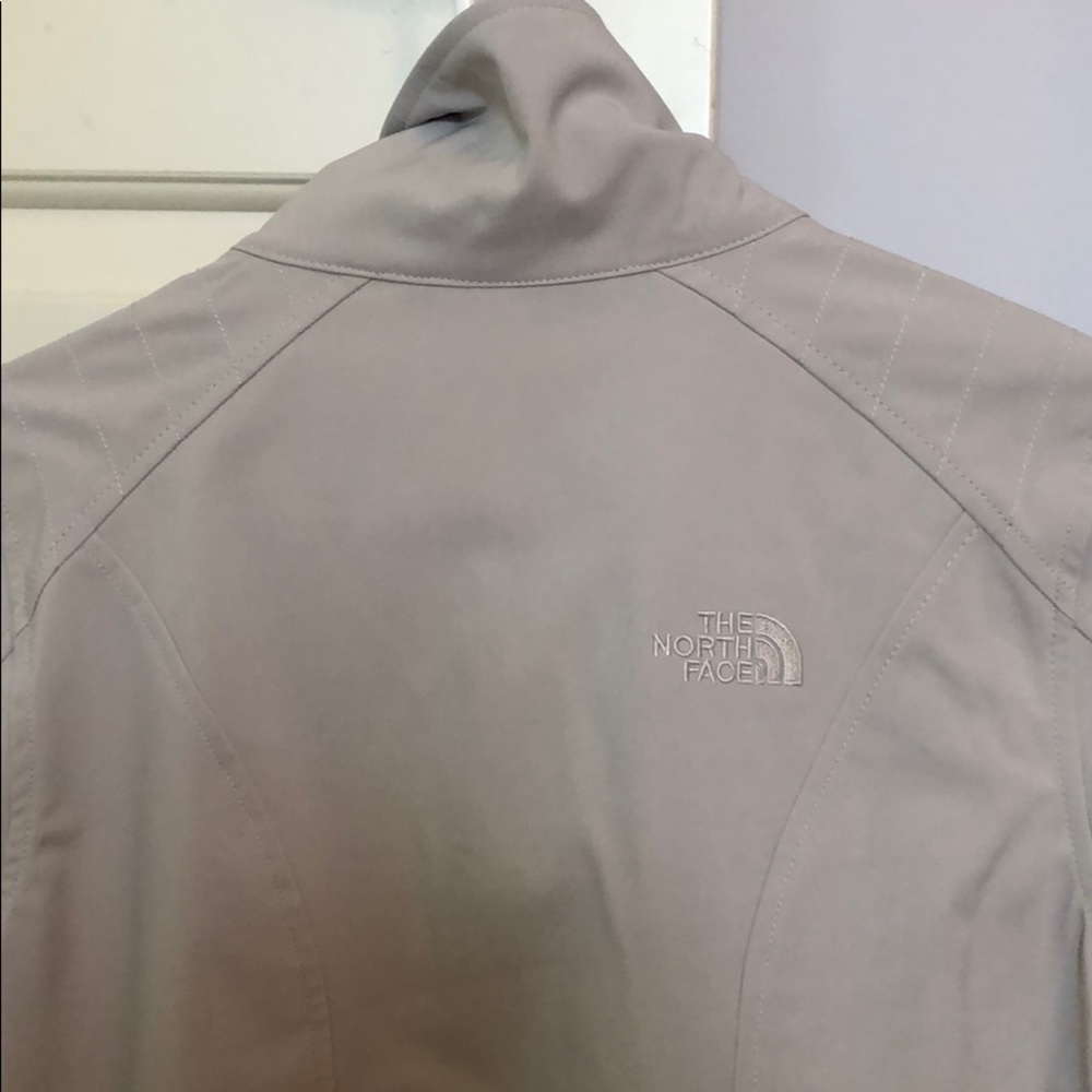 Northface Windwall Jacket - image 5